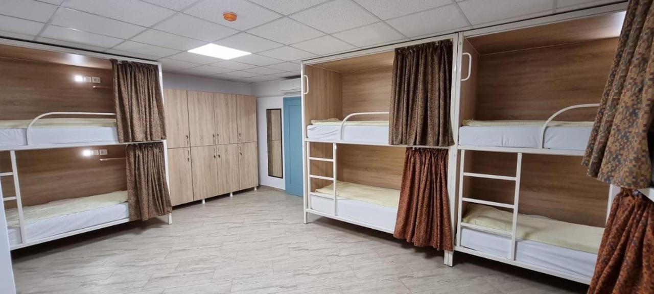 Hostel Citadella デヴァ エクステリア 写真
